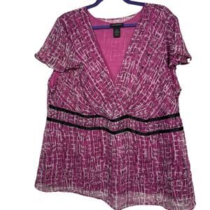 Lane Bryant Pink and Black Print flutter sleeve lined vneck blouse 22/24 or 3X